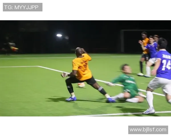 足球明星精彩瞬间集锦展现他们的独特代表动作与激情时刻